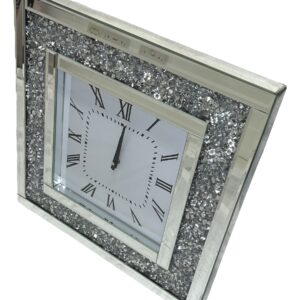 SY906 SQUARE CLOCK