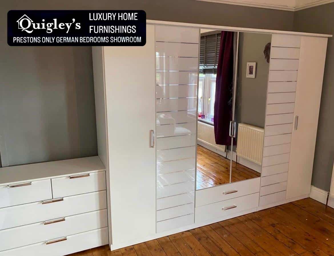 TERANO Rauch Hinged door wardrobes with cornice - Image 4